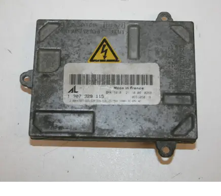 Volkswagen Touran I Headlight ballast module Xenon 1307329115 1EEGG050119