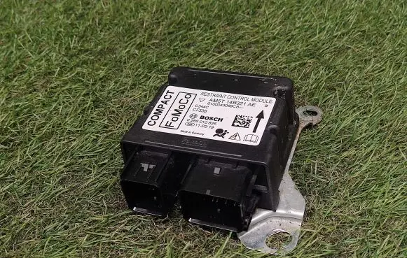 Ford C-MAX II Airbag control unit/module AM5T14B321AE 0285010825