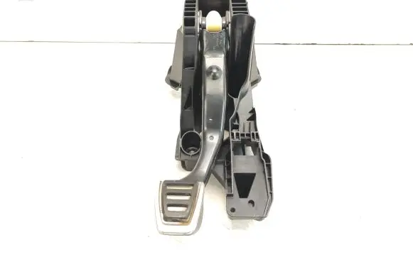 Volkswagen Golf VII Brake pedal 5Q1721058AR