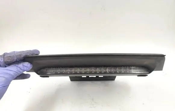 Volvo S60 Third/center stoplight 148316 9483350