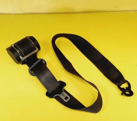 Renault Trafic I Front seatbelt A508741