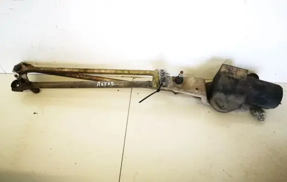 Ford Focus Front wiper linkage and motor