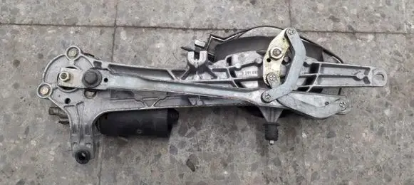 Mercedes-Benz E W210 Front wiper linkage 3391098329