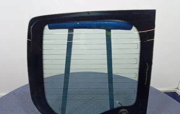 Citroen Jumpy Rear door window glass 