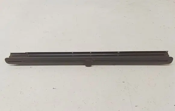 Volkswagen Touareg I Rear door window curtain/sunshade 7L6861317