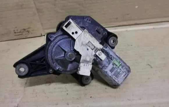 Renault Espace - Grand espace IV Wiper motor 8200031083