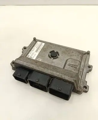 Peugeot 2008 I Engine control unit/module 9810336180 141531005 V29053205A