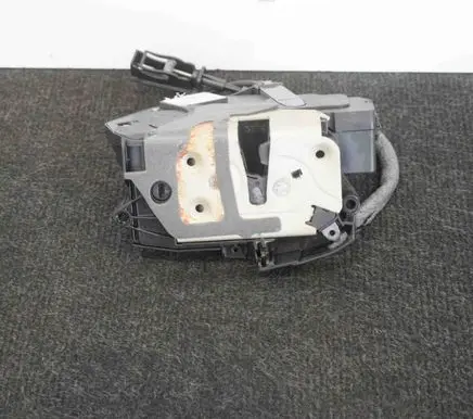 Ford Focus Coupe door lock (next to the handle) BM5AA21813DF 921763106