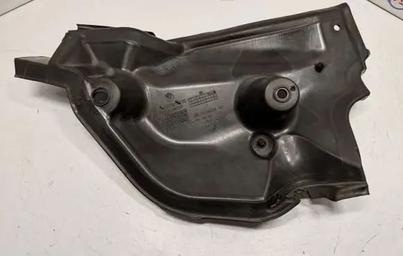 BMW X3 F25 Other engine bay part 64319184007