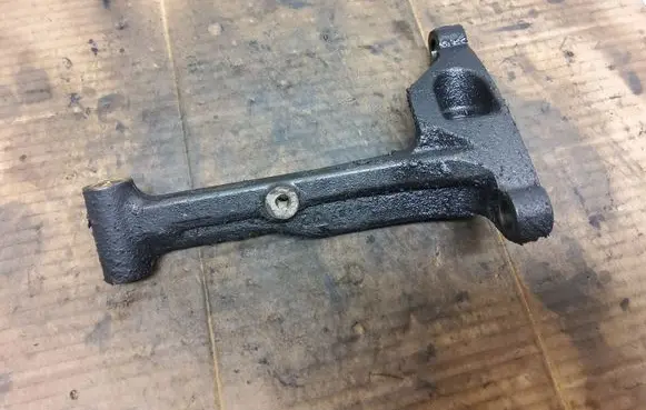 Toyota Corolla Verso E121 Other engine bay part