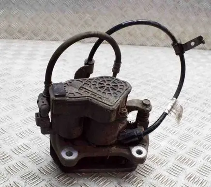 Tesla Model 3 Rear brake caliper 104462400H