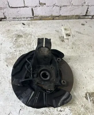 BMW X3 F25 Front wheel hub 6855954
