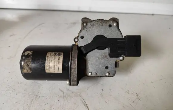 Volkswagen Transporter - Caravelle T5 Front wiper linkage and motor 7E1955113 441122351017
