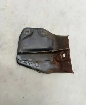 Renault Scenic I Gearbox mounting bracket 844164L257 844164L