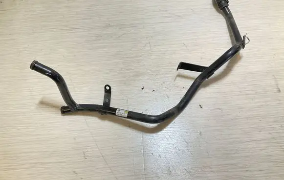 Audi A4 S4 B8 8K Engine coolant pipe/hose 03L122157Q