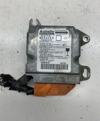 Renault Megane I Airbag control unit/module 550803600 7700437477A