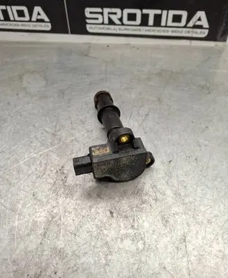Mercedes-Benz C W204 Oil pressure sensor a0009050401
