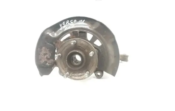 Toyota Verso-S Front wheel hub