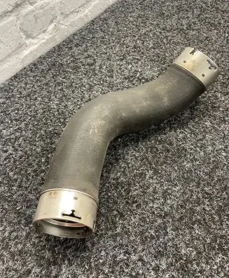 BMW 4 F32 F33 Intercooler hose/pipe 7823233
