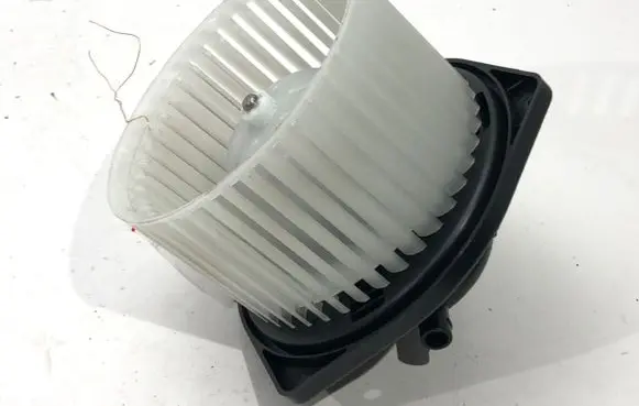 Mitsubishi Outlander Heater fan/blower