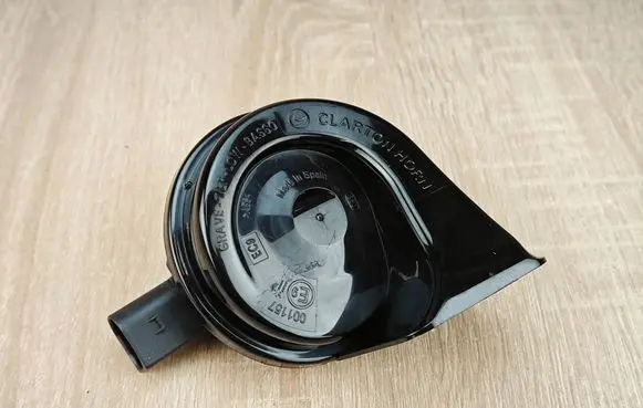 BMW 5 G30 G31 G38 Horn signal 7342946