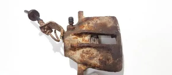 Volkswagen PASSAT B4 Front brake caliper