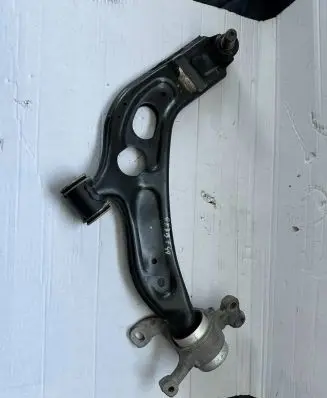 BMW X1 F48 F49 Front lower control arm/wishbone 6879844