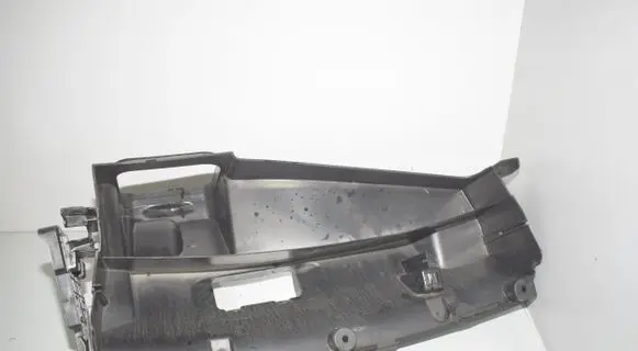 BMW i3 Air intake duct part 9266839 64319266839 4779855