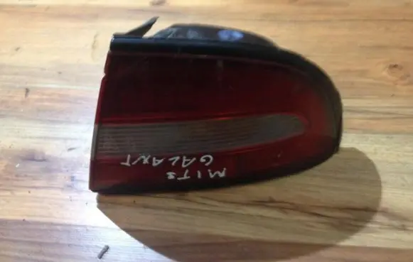Mitsubishi Galant Rear/tail lights 0431593r 043-1593r