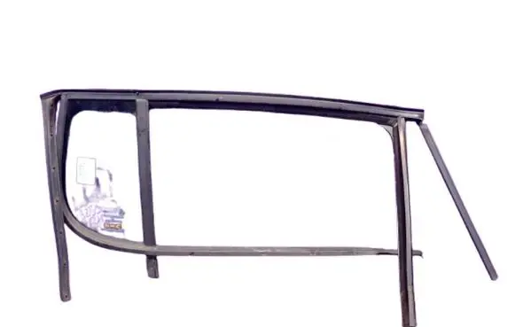 Alpine C2 Front door window glass four-door 