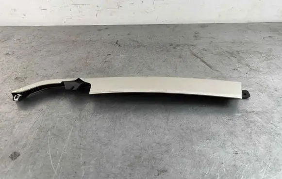 Land Rover Discovery Sport Dashboard glove box trim LR088592 LR061531 LR077141