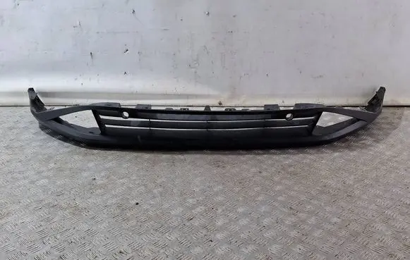 Nissan Qashqai J12 Front bumper lip 620266UA0A
