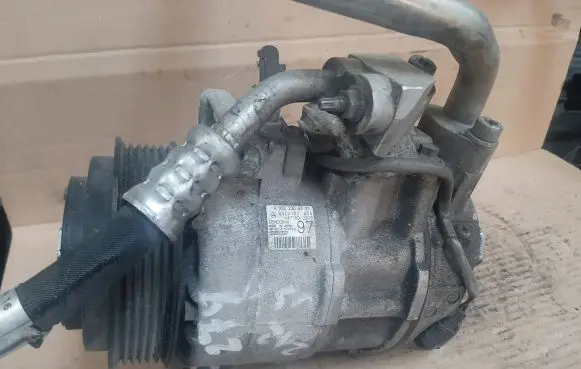 Mercedes-Benz E W212 Air conditioning (A/C) compressor (pump) a0022309711