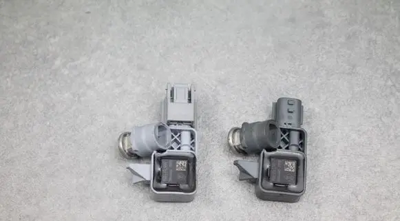 Ford Fiesta Airbag deployment crash/impact sensor 988339499R 988326121R