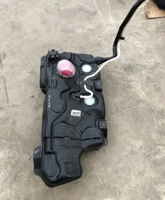 Audi A3 S3 8V Fuel tank 