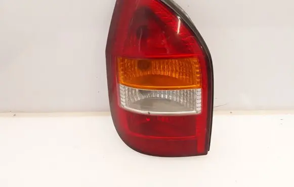 Opel Zafira A Rear/tail lights 62280