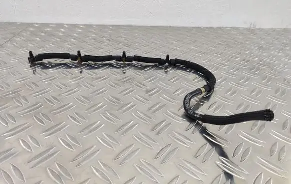 Volkswagen PASSAT B7 Fuel return line/hose S20926A
