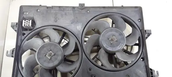 Ford Mondeo Mk III Fan set 95BB8C607 95BB8I45BC