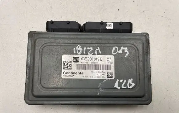 Seat Ibiza IV (6J,6P) Engine control unit/module 03E906019E 5WA11007
