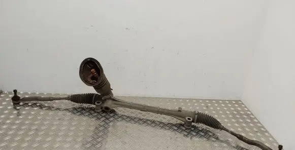 Toyota Avensis T270 Steering rack 4550005040