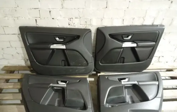 Volvo XC90 Door card panel trim set 39995385 39995413 39995389