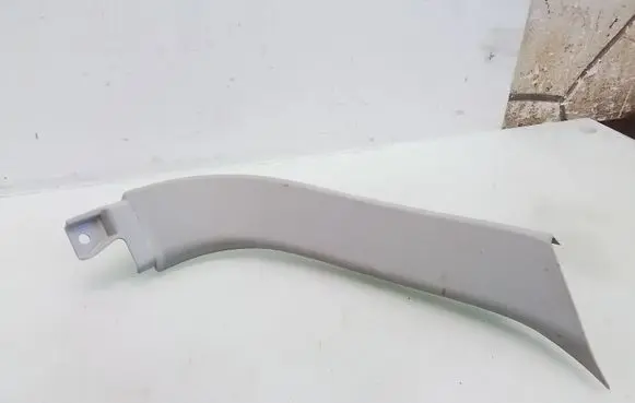 Toyota Avensis T250 Tailgate/trunk side cover trim 6793805020