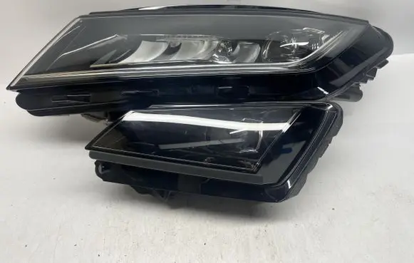 Skoda Kodiaq Headlight/headlamp 566941015E