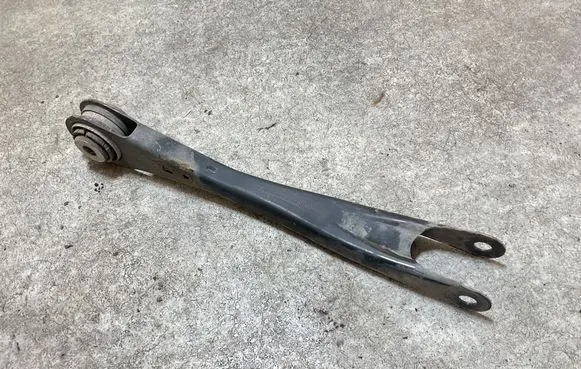 BMW X5 G05 Rear control arm 6878038