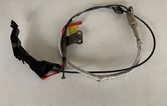 Audi A8 S8 D4 4H Gear shift cable linkage 4H1713035 4H1713252
