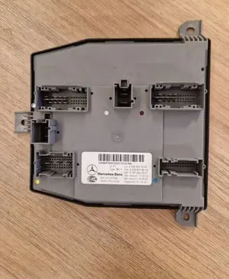 Mercedes-Benz EQC SAM control unit A2059007845 5DK01433366 A1679020307