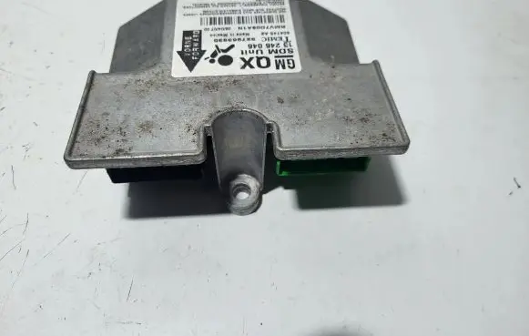 Opel Zafira B Airbag control unit/module 327963935 404745A2 13246046