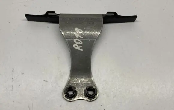 BMW 3 G20 G21 Slide rail for timing chain 8693610