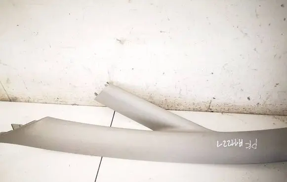 Toyota Corolla Verso E121 (C) pillar trim 