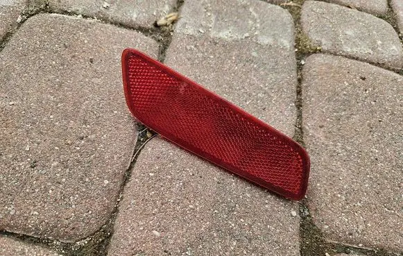Opel Mokka B Rear tail light reflector 9835790680